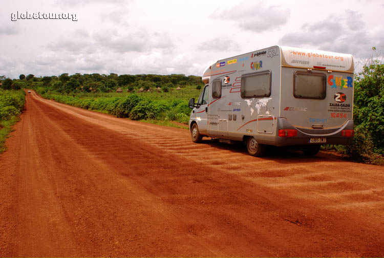 Camerun, camino a Yaund