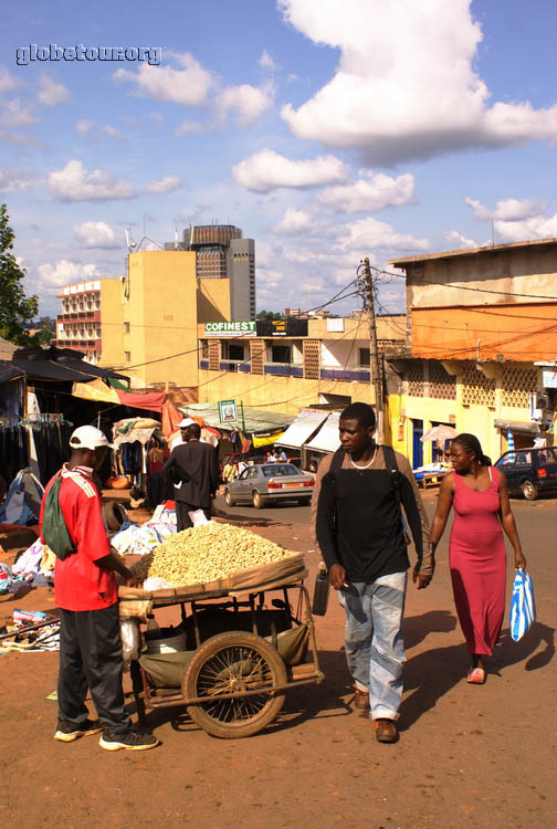 Camerun, Yaund