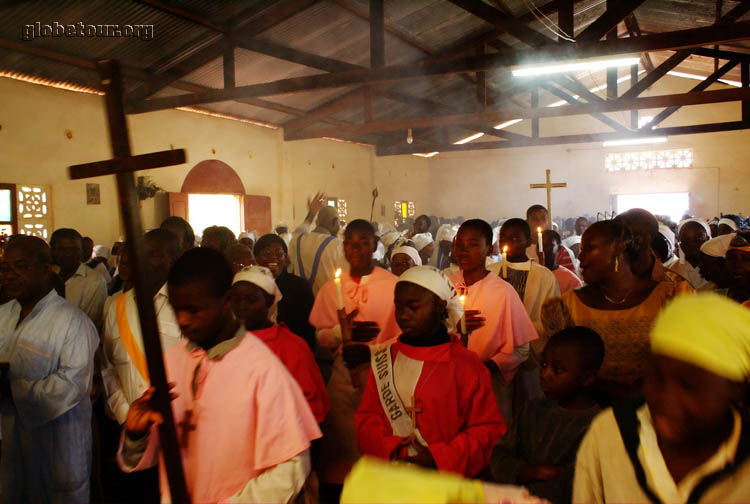 Camerun, Bafang, primera missa del nuev