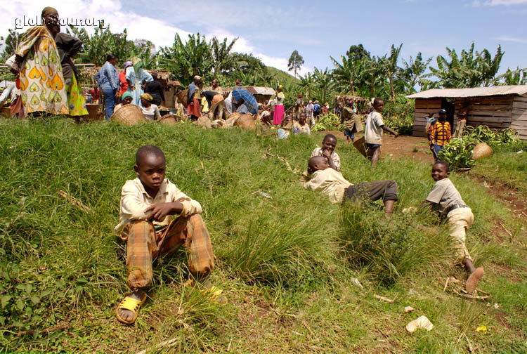 Camerun, Camino a Mbouassu