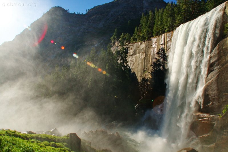 US, Yosemite National Park, Vernal waterfall