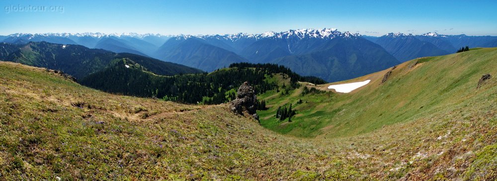 US, Washington, View of Olympic range from Hurrican mount