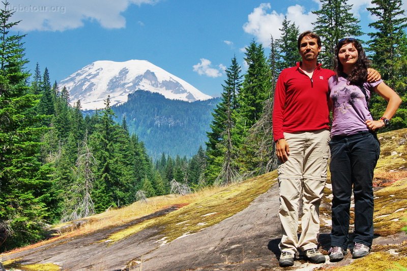 US, Washington, Mount Rainier National Park, Jan and Alexandra