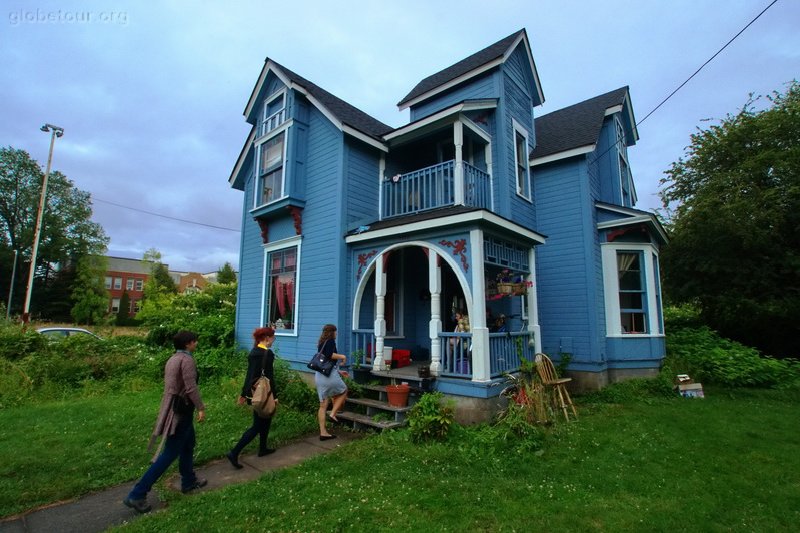 US, Washington, bellingham, arriving concert house