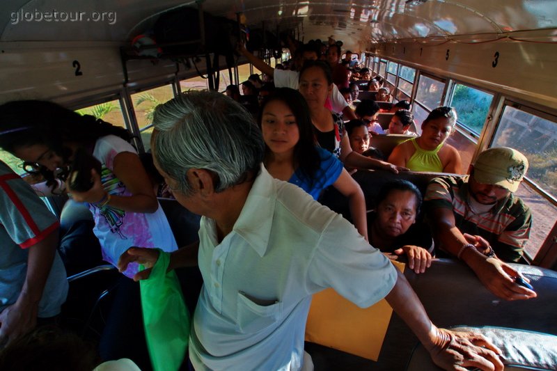 Belice, Bus to Cayo 