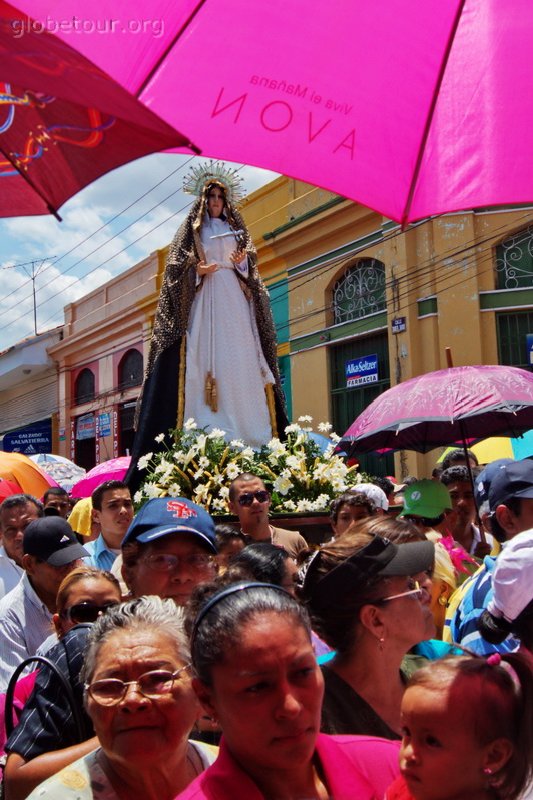  Nicaragua, Leon, procesion de pascua