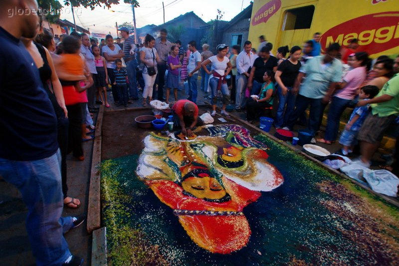  Nicaragua, Leon, procesion de pascua