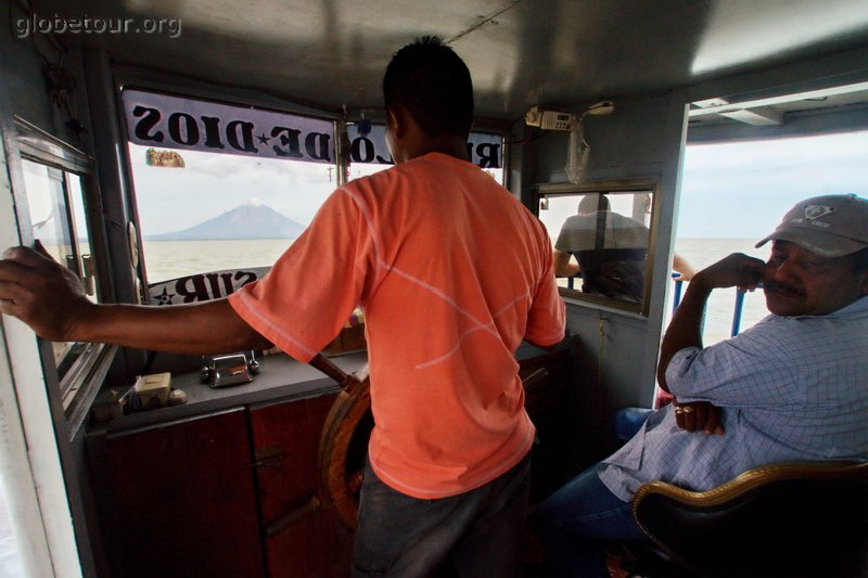  Nicaragua, barco hacï¿½ï¿½ï¿½ï¿½a la Isla de Ometepe