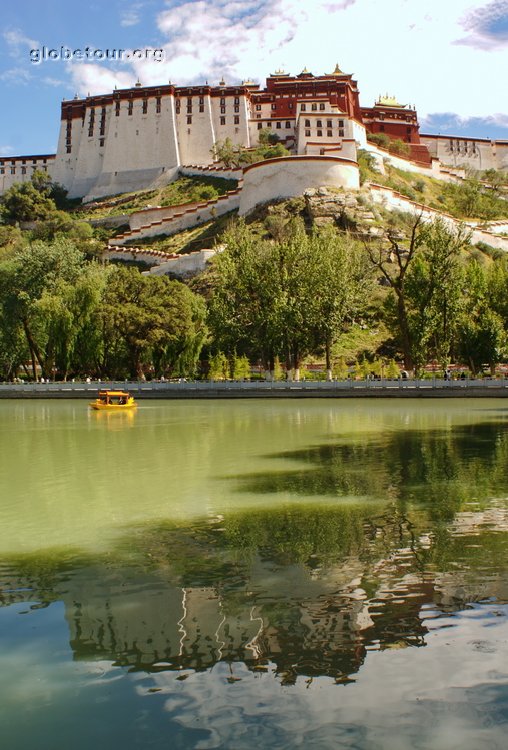 Tibet, Lhasa, arround potala palace