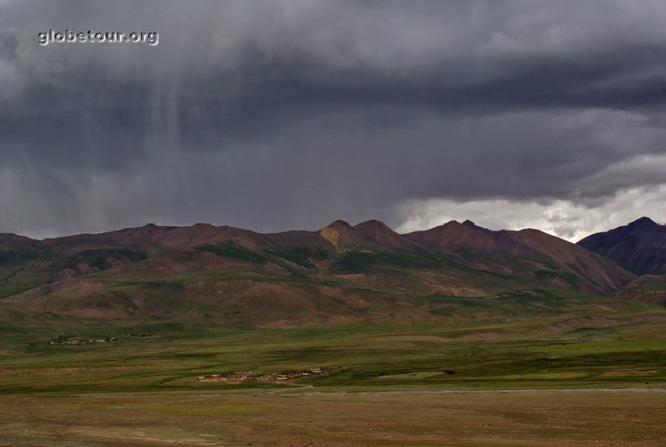 Tibet, plains close to Karo-la pass