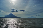 +Nicaragua,+marchando+de+la+Isla+de+Ometepe