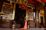 Malaysia,+Penang,+Photos+for+wedding+in+Chinesse+temple